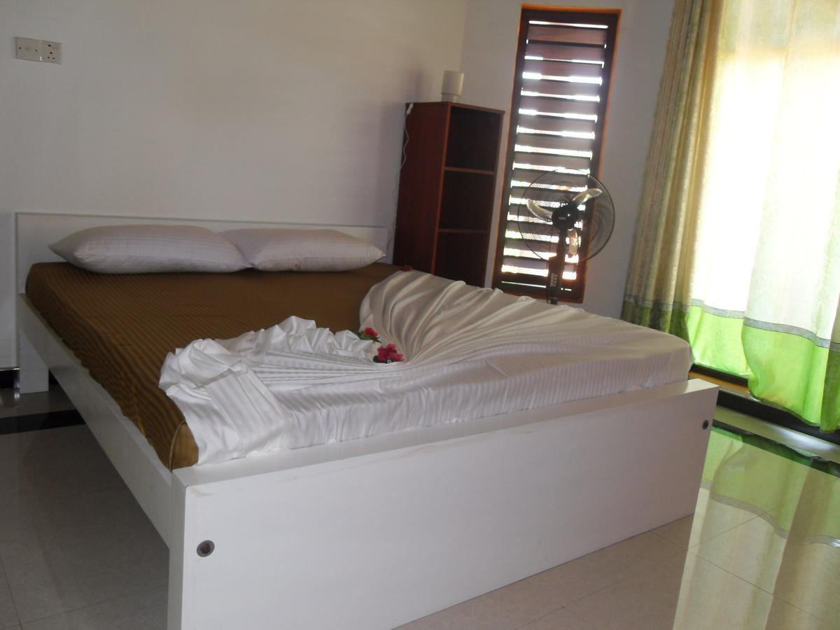 Bee Nest Bed & Breakfast Negombo Exterior foto