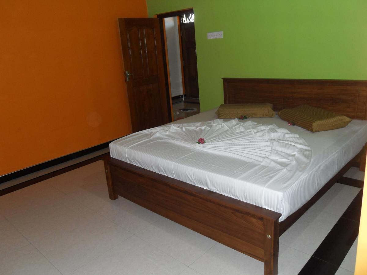 Bee Nest Bed & Breakfast Negombo Exterior foto